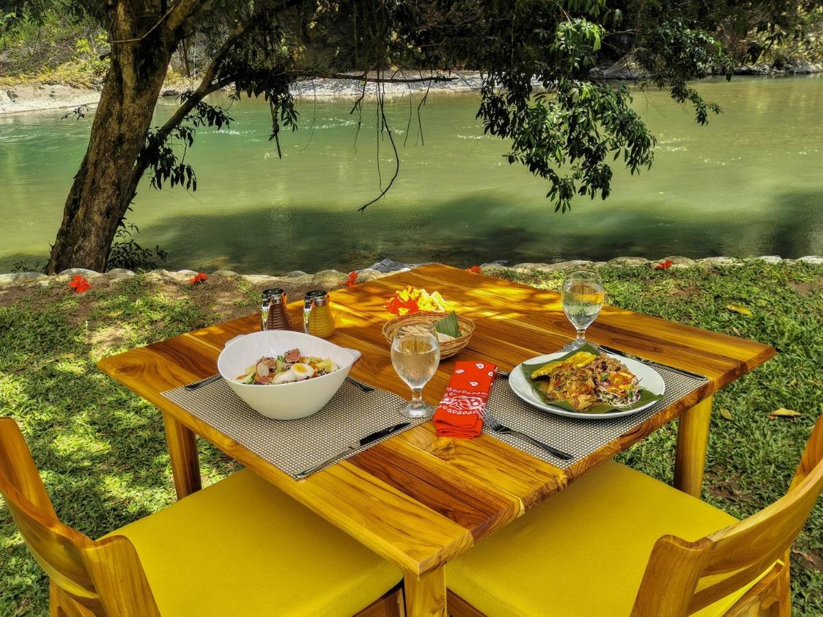 Pacuare Lodge By Boeena Limon Exterior photo
